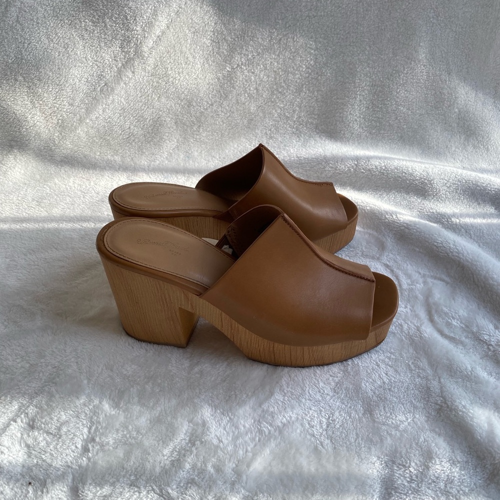 Universal Thread Open-Toe Platform Chunky Mules S… - image 3